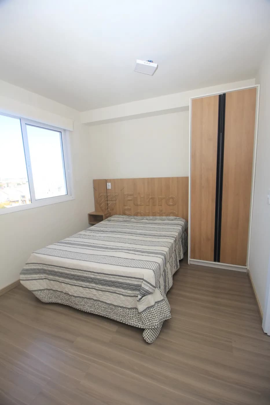 ma26mx3g-pelotas-apartamento-padrao-centro-26-08-2025_00-56-21-11.webp