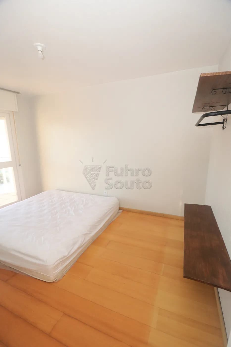 makjt-pelotas-apartamento-padrao-centro-12-05-2026_00-46-38-6a02a29e3ce8c.webp