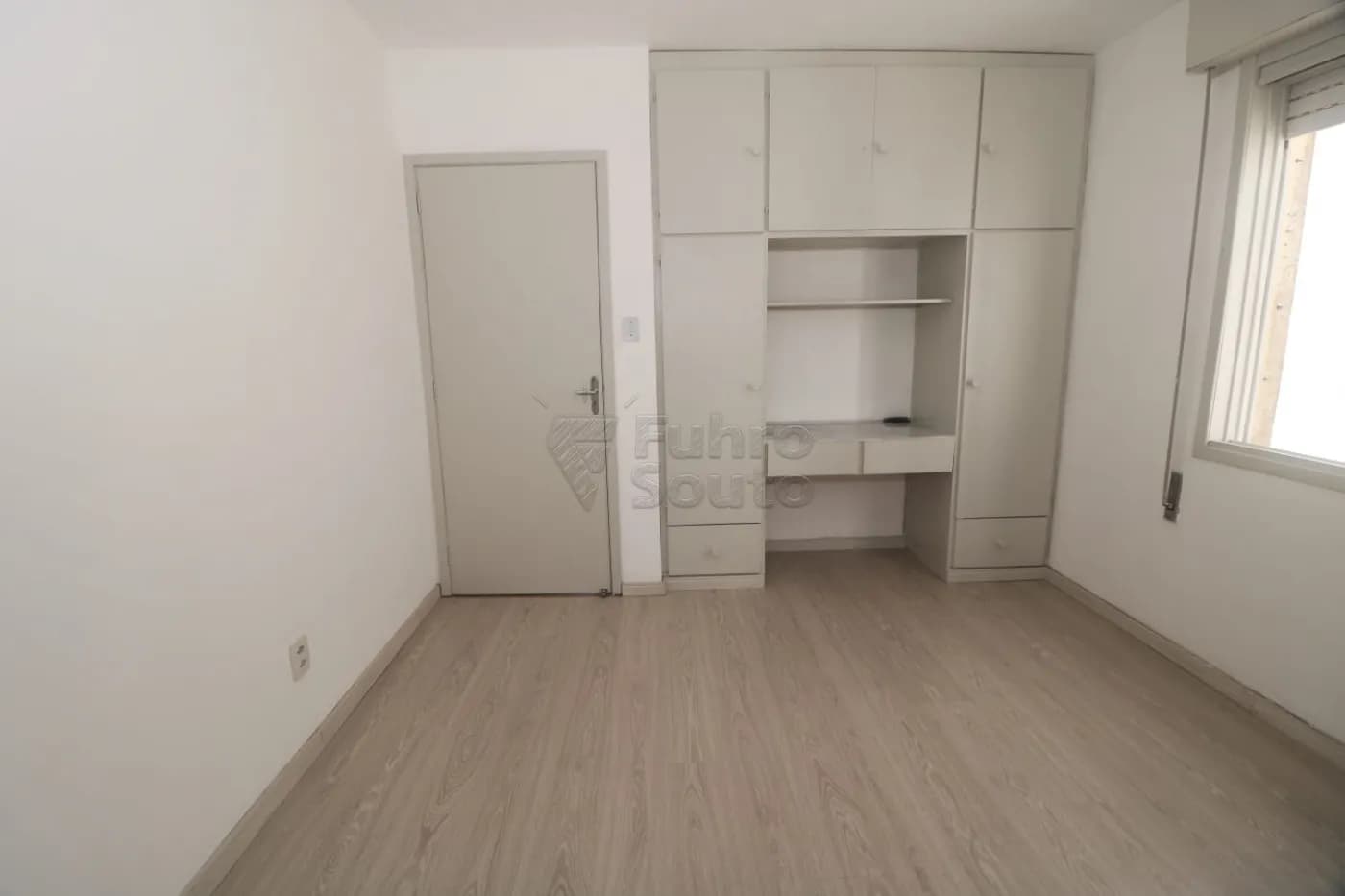 mc8lpr-pelotas-apartamento-padrao-centro-25-05-2026_16-05-18-6a149d6ed00a1.webp
