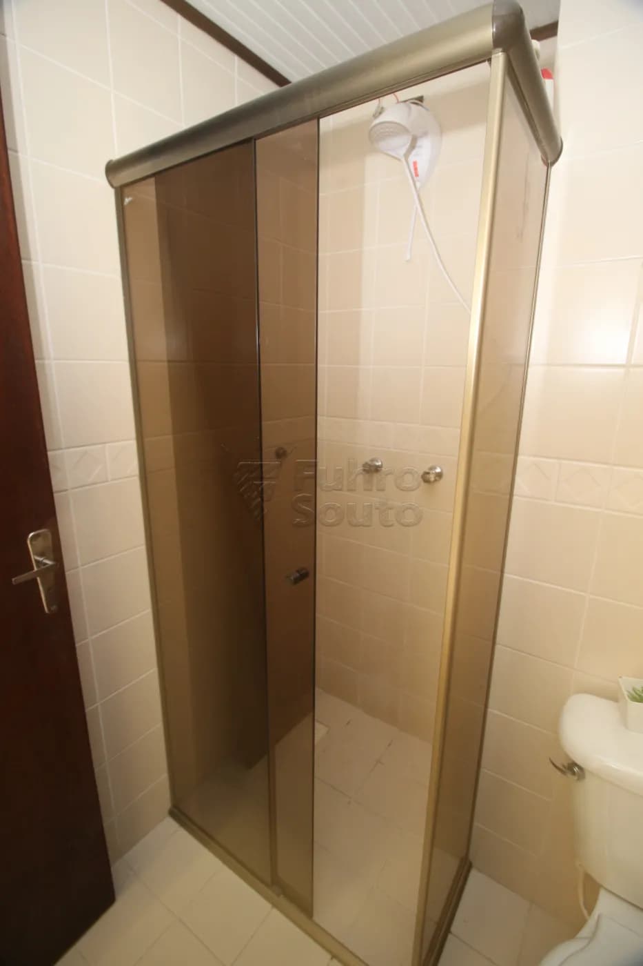 mc9p0k-pelotas-apartamento-padrao-tres-vendas-08-08-2024_23-19-40-15.webp