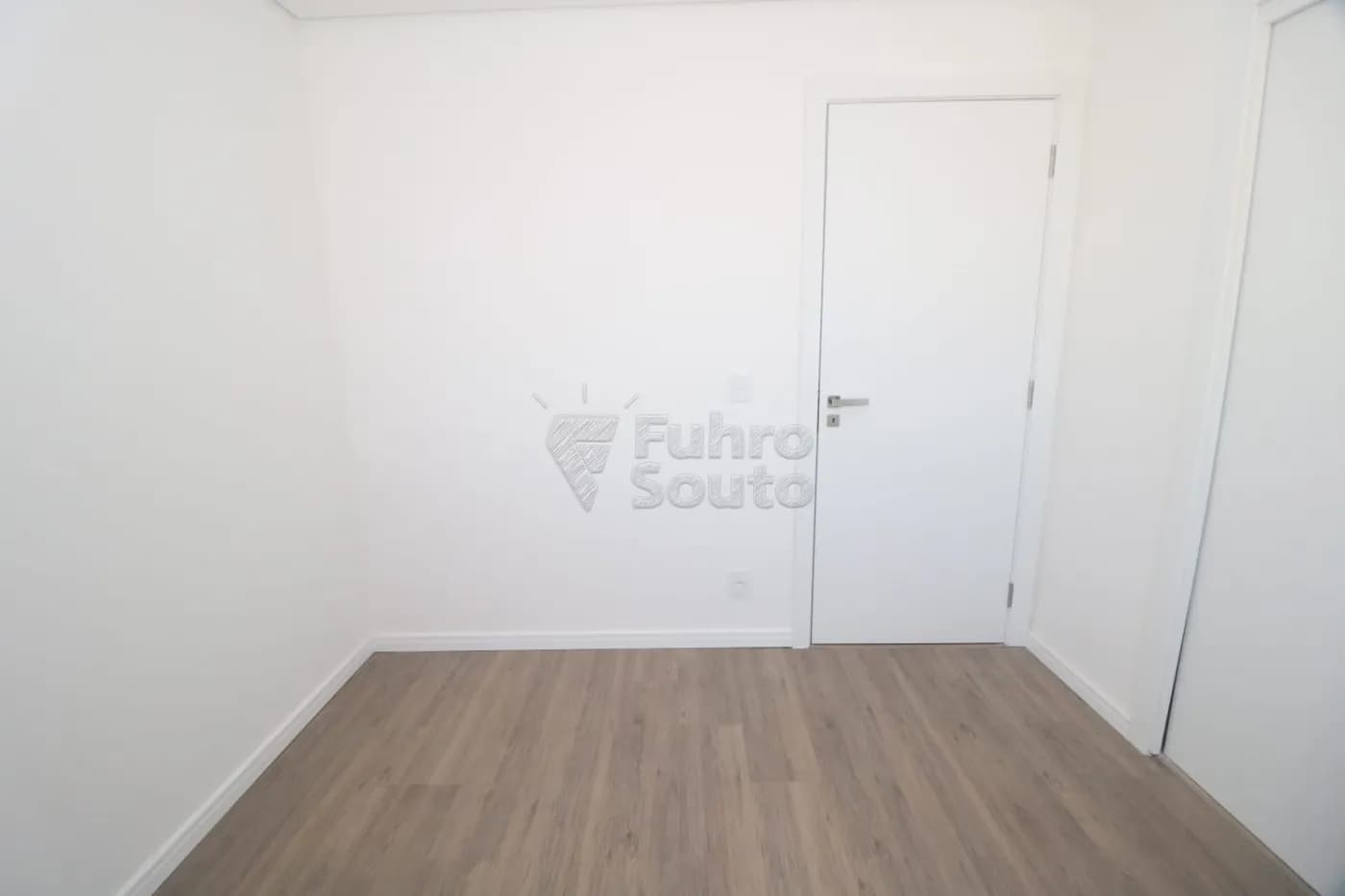 mcl8bw-pelotas-apartamento-padrao-centro-01-12-2025_16-34-30-24.webp