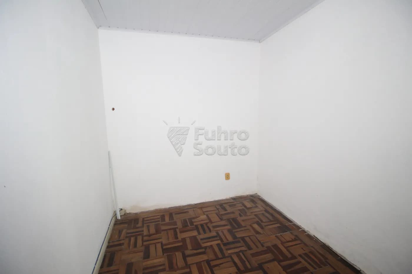 mgvu8l-pelotas-casa-padrao-centro-22-03-2024_23-31-10-13.webp