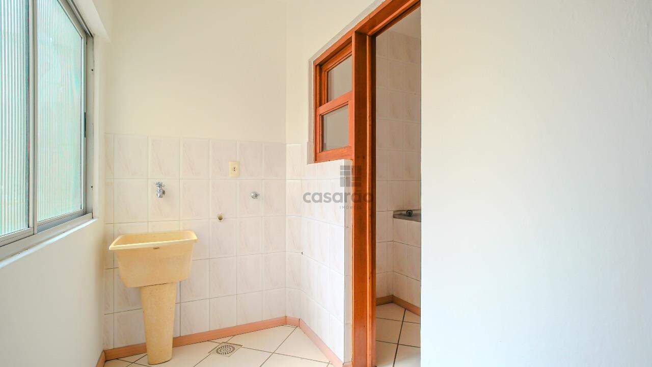 mh14c-apartamento-2-quartos-no-pelotas-area-de-servico.jpg