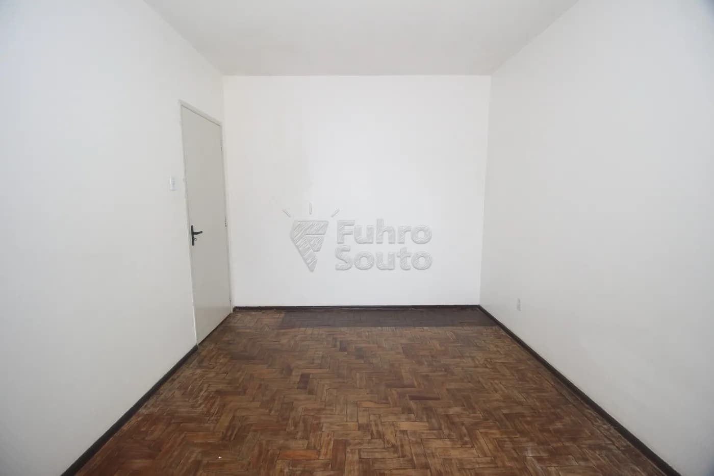 mkux4n-pelotas-apartamento-fora-de-condominio-fragata-10-04-2025_12-19-23-13.webp