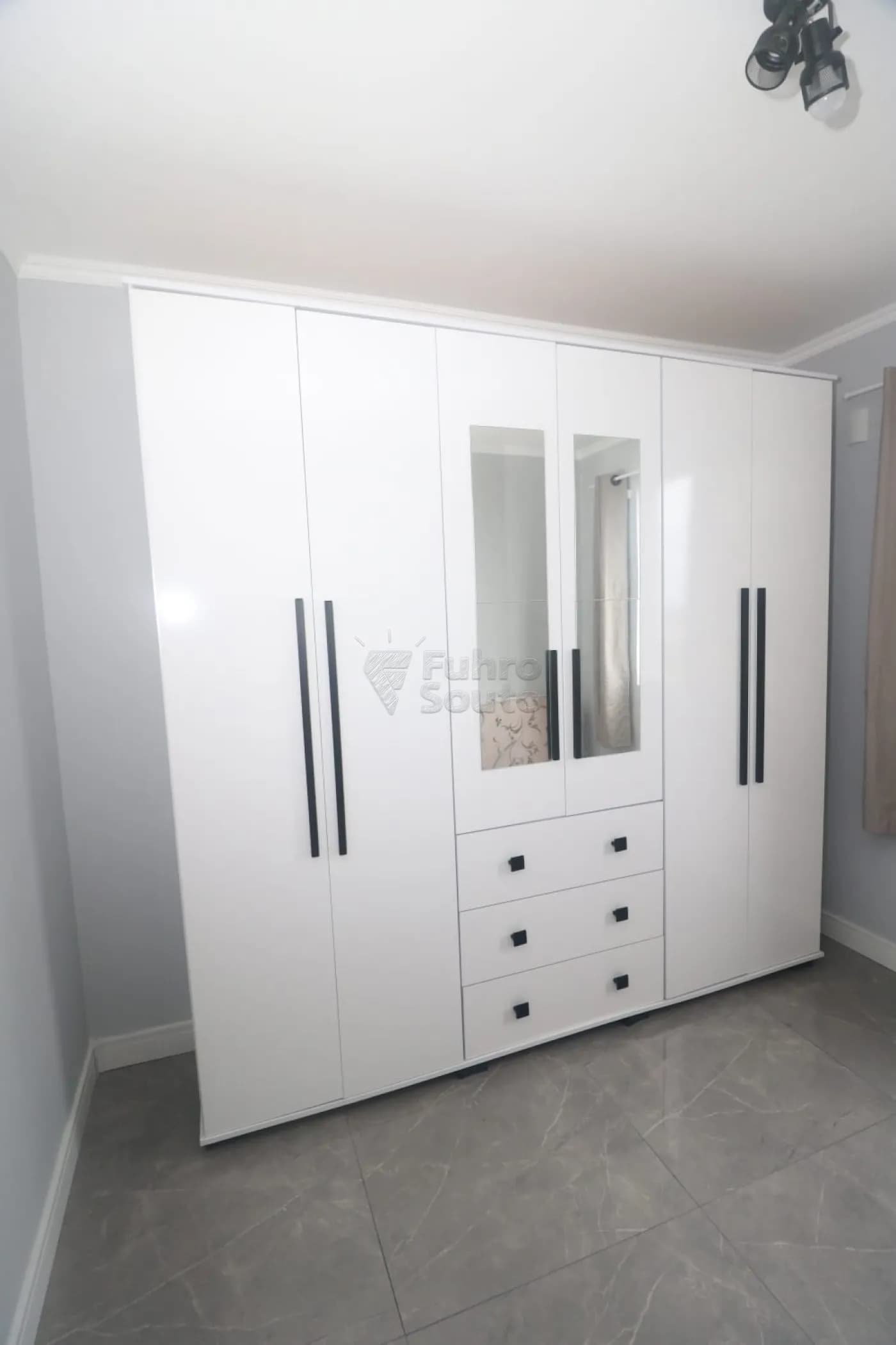 mpos88-pelotas-apartamento-padrao-fragata-08-04-2026_16-14-39-69d6a91f009f6.webp