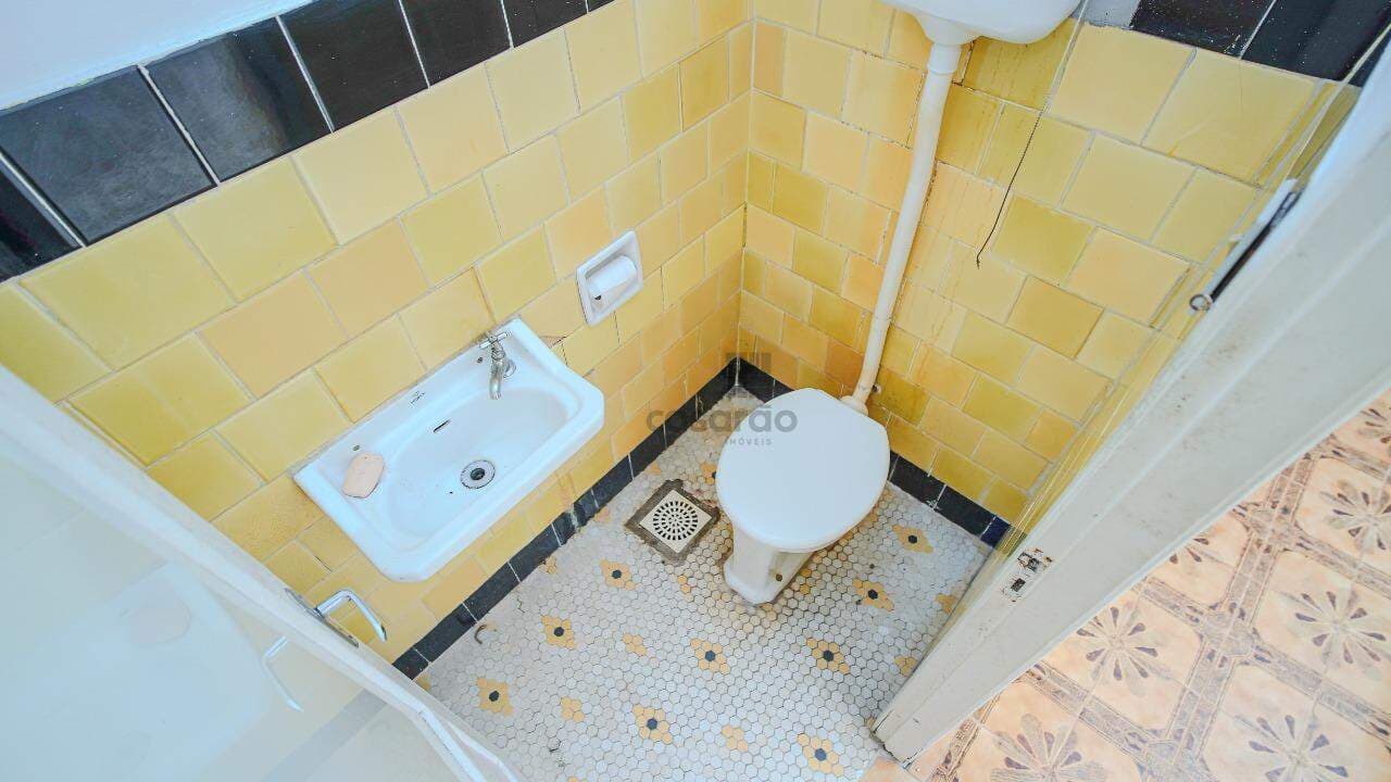 mpyf2d-casa-comercial-4-quartos-no-pelotas-lavabo.jpg