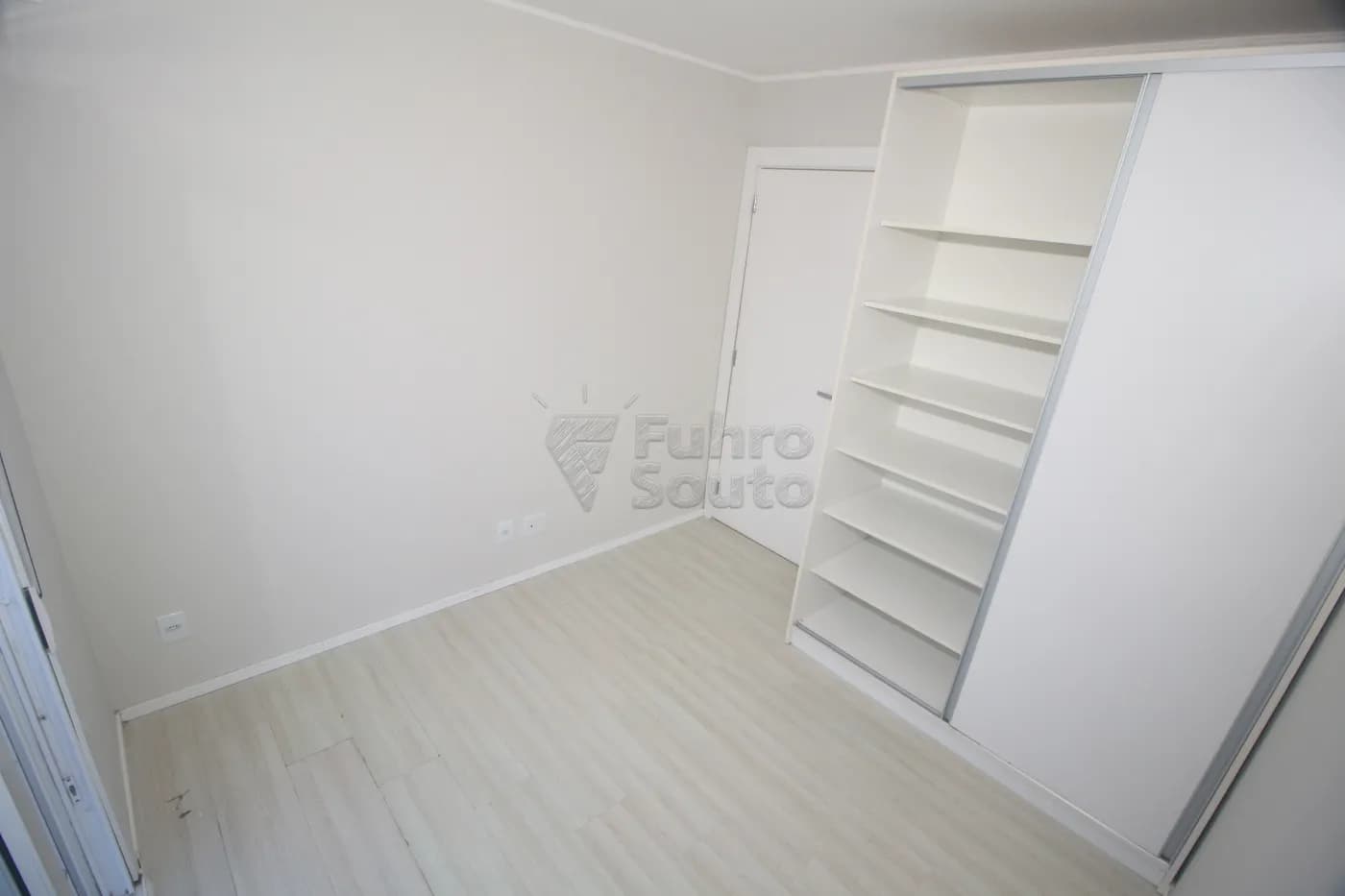 ms7tq-pelotas-apartamento-padrao-centro-07-05-2025_22-59-56-8.webp