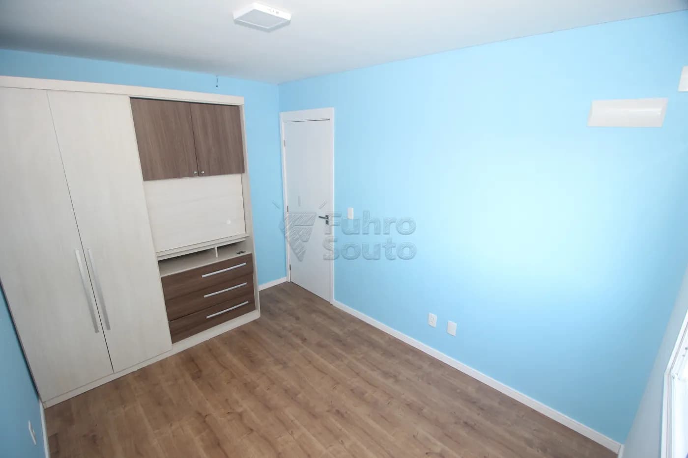 mvm3c-pelotas-apartamento-padrao-tres-vendas-04-08-2025_23-47-58-28.webp