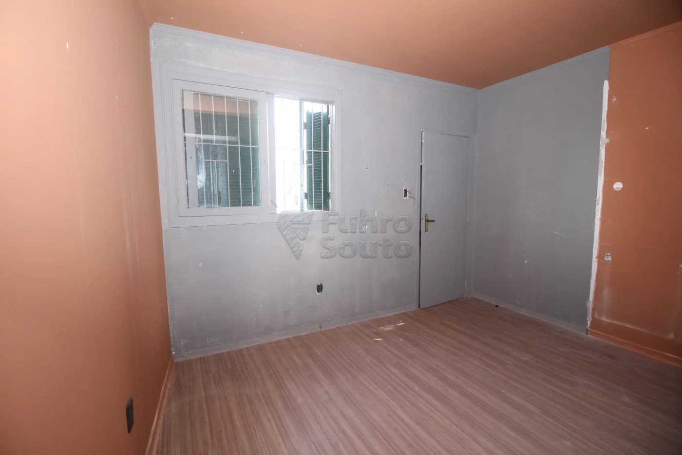 mwryd-pelotas-casa-padrao-centro-22-09-2025_23-39-13-59.webp