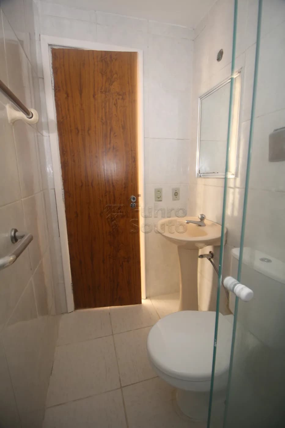 n31oy9-pelotas-apartamento-padrao-centro-15-04-2025_00-16-37-18.webp