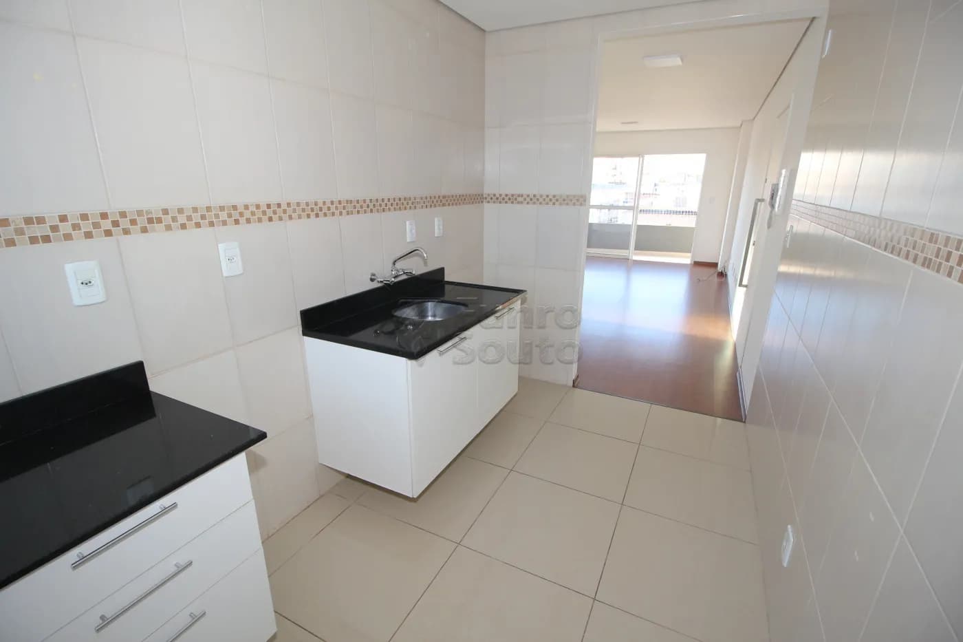 n5bx1a-pelotas-apartamento-padrao-centro-18-04-2024_23-56-54-24.webp