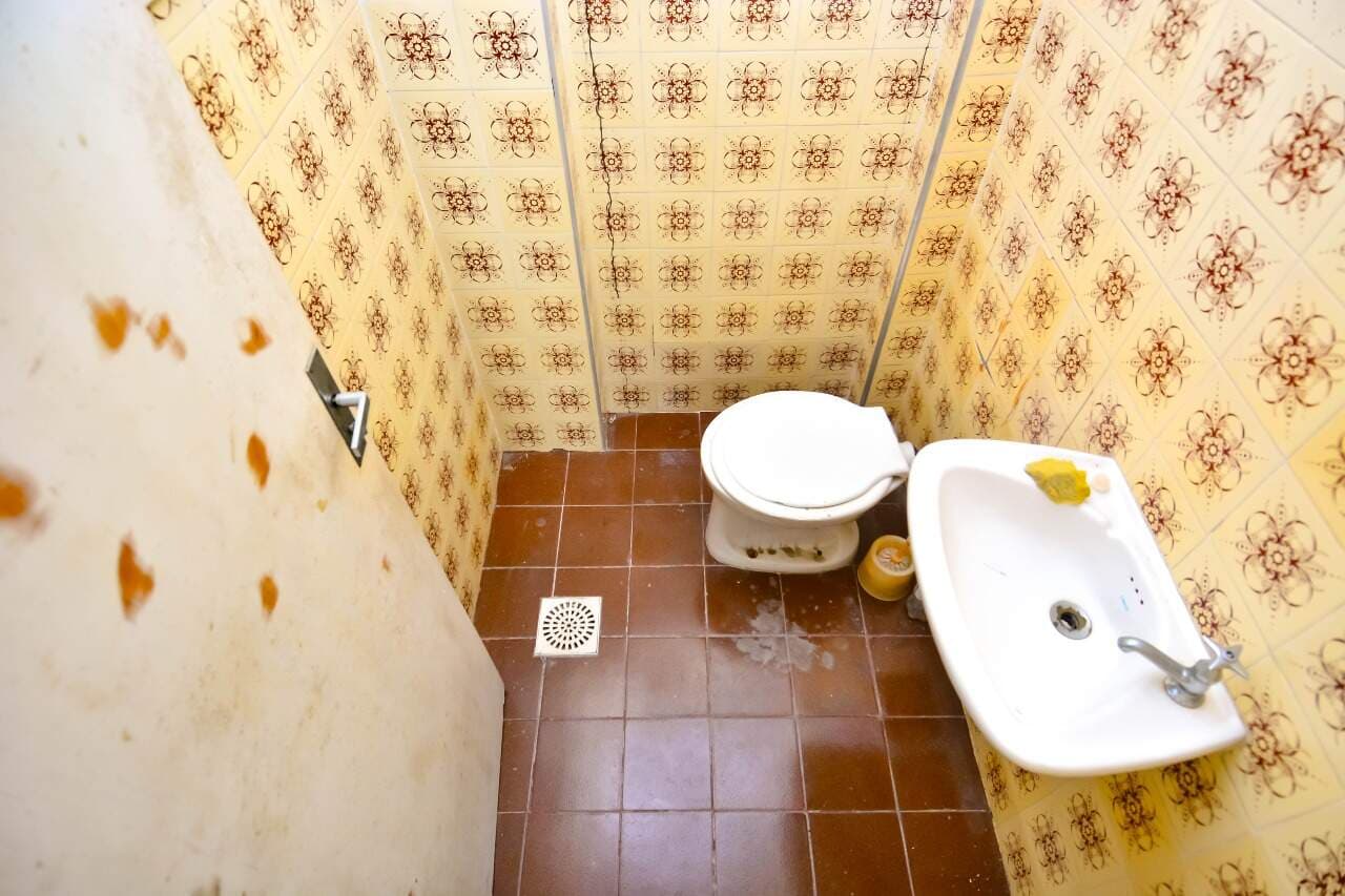n6jd07n-apartamento-2-quartos-no-pelotas-banheiro-auxiliar.jpg
