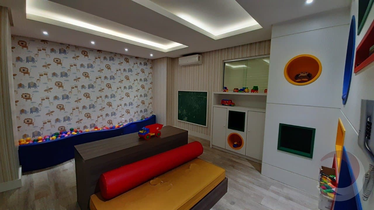 n7gkok-iuWd41m37C12VH5I7hwe5_24740627c0afe7ae4f.jpg