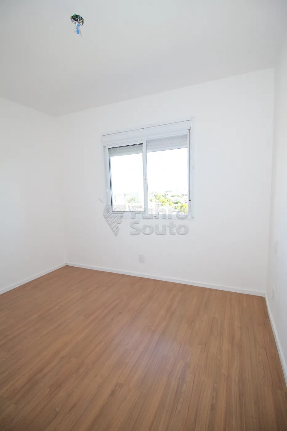 n8l5vw-pelotas-apartamento-padrao-areal-25-03-2024_23-30-44-13.webp