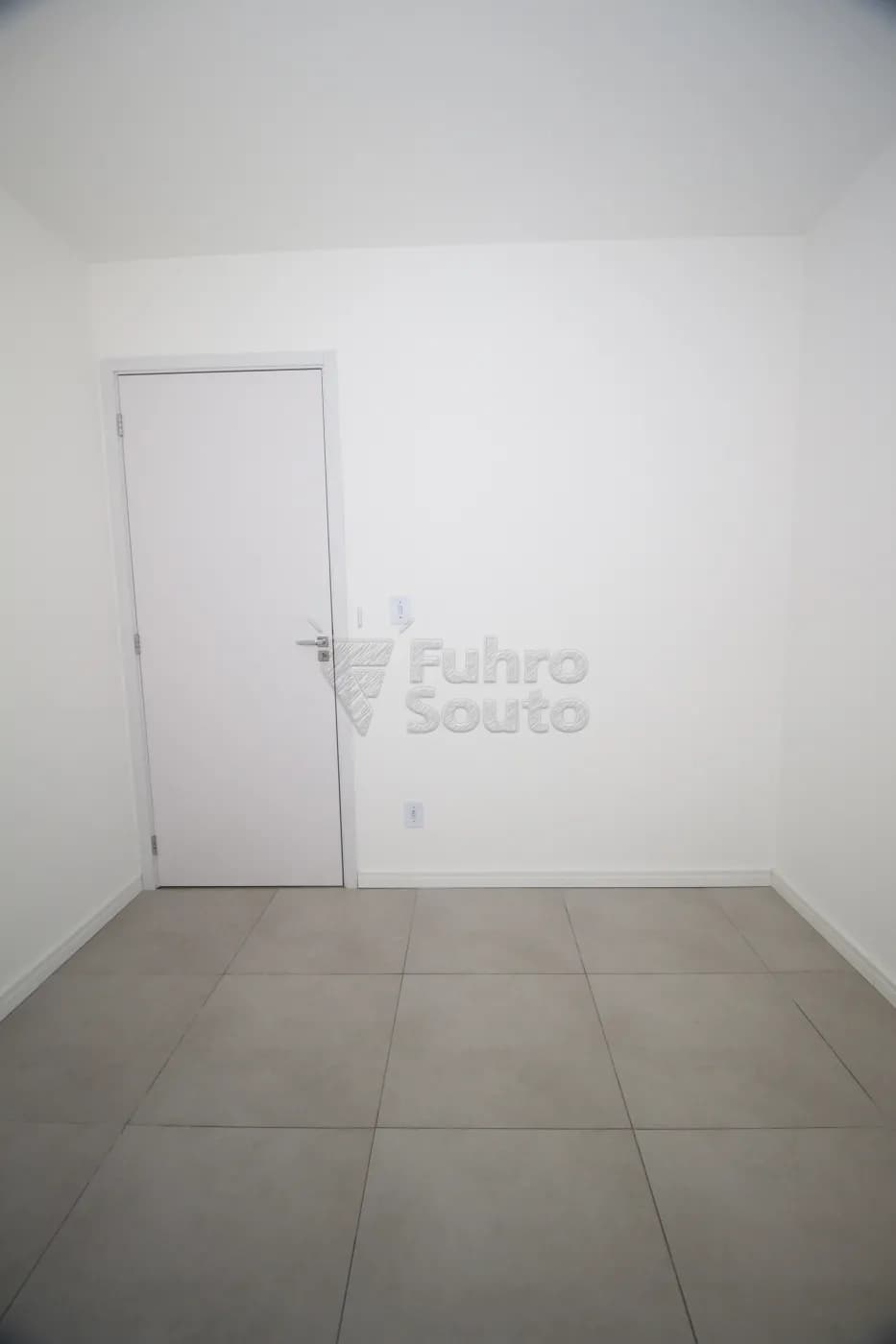 n8wnj7-pelotas-apartamento-padrao-centro-07-08-2024_23-53-59-17.webp