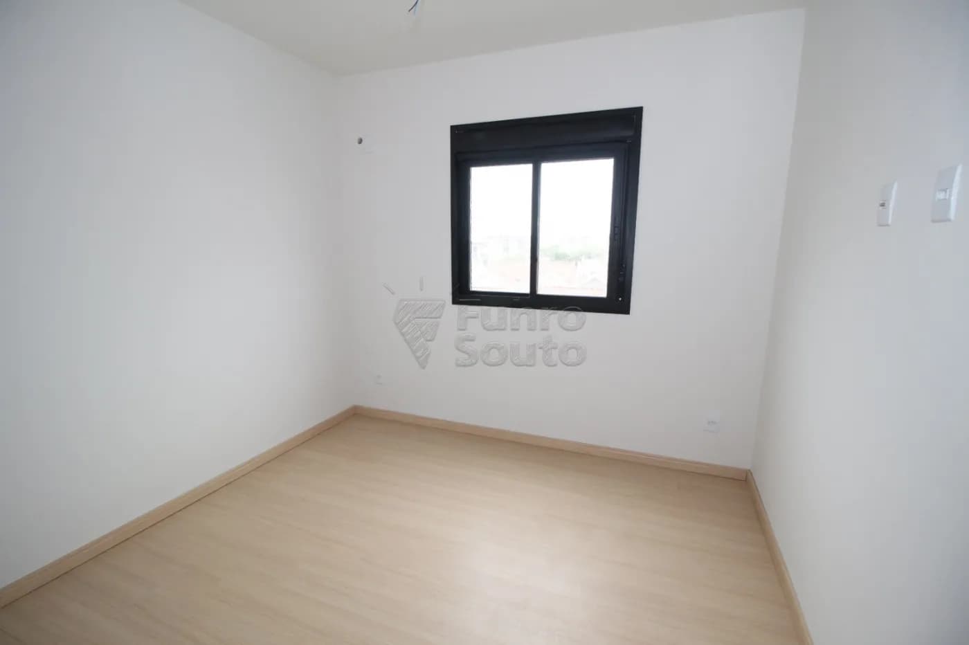 n9bgl-pelotas-apartamento-padrao-centro-20-12-2023_15-45-01-5.webp