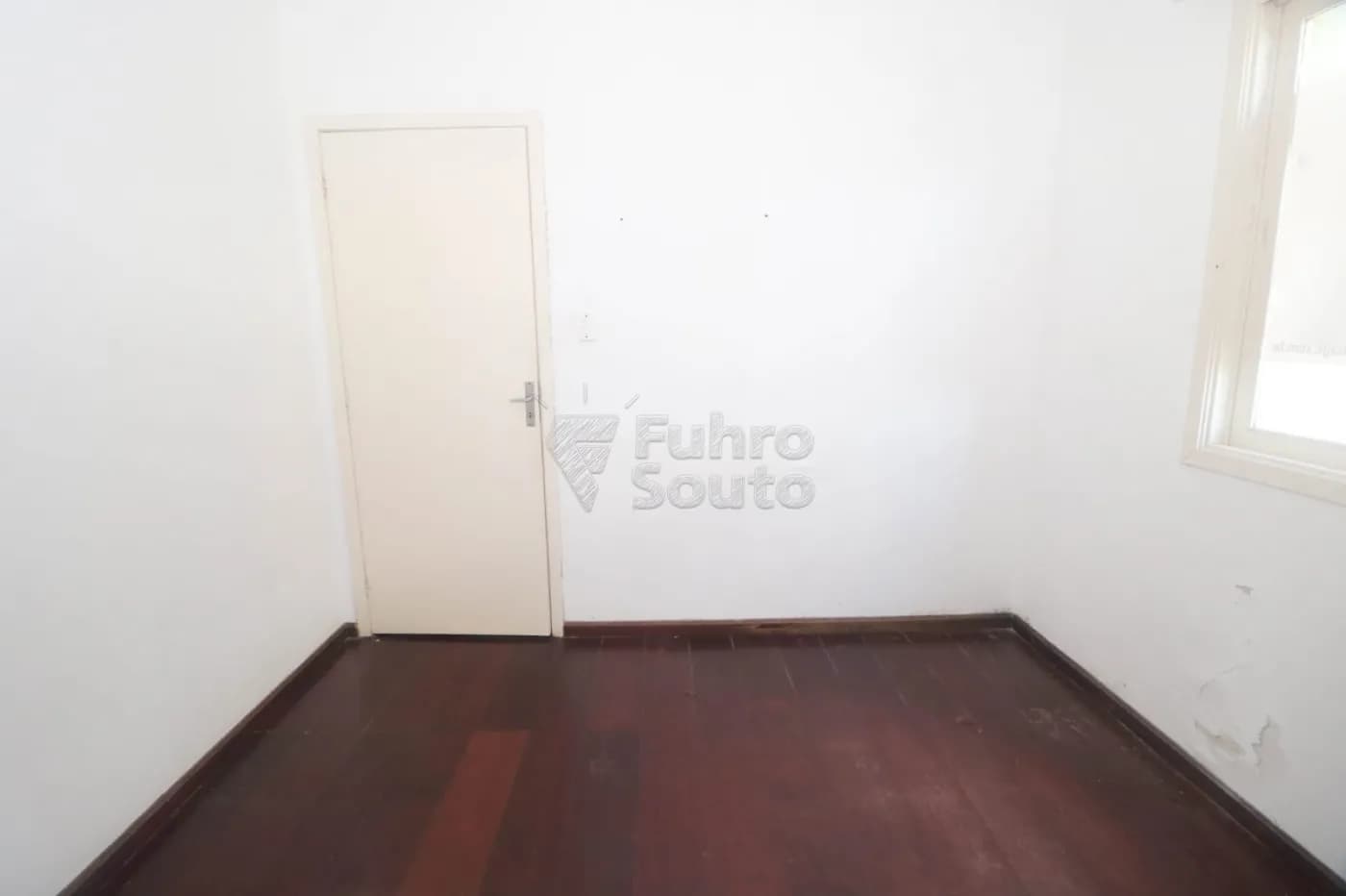 naphll-pelotas-apartamento-padrao-centro-04-03-2026_10-14-53-69a8304df1784.webp