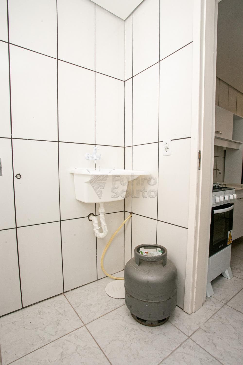 ncsbw2-pelotas-apartamento-padrao-tres-vendas-01-12-2022_14-17-21-48.jpg