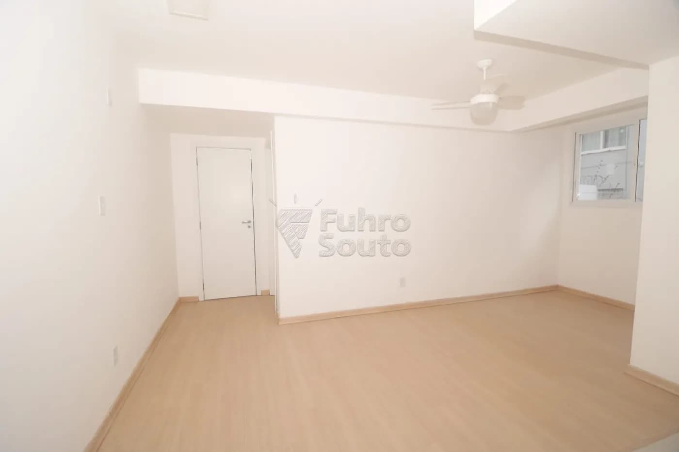 nczxc-pelotas-apartamento-padrao-centro-06-05-2026_16-19-16-69fb94345c11e.webp