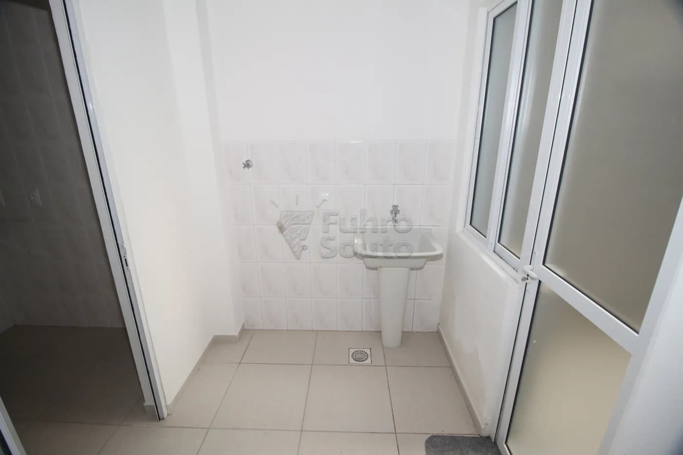 nh6ext-pelotas-apartamento-padrao-centro-29-08-2024_23-47-23-6.webp