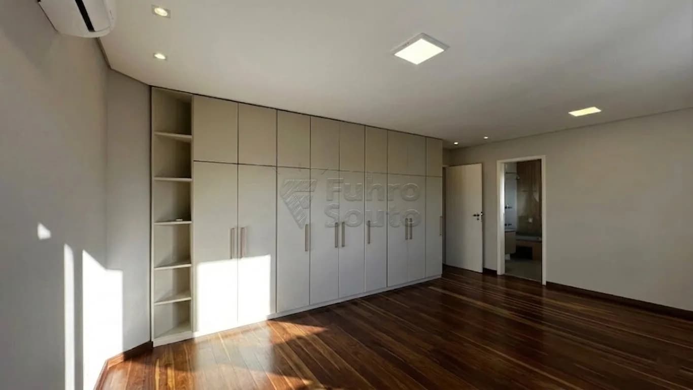 nhb0ur-pelotas_casa_padrao_centro_27-04-2026_13-16-46_15.webp