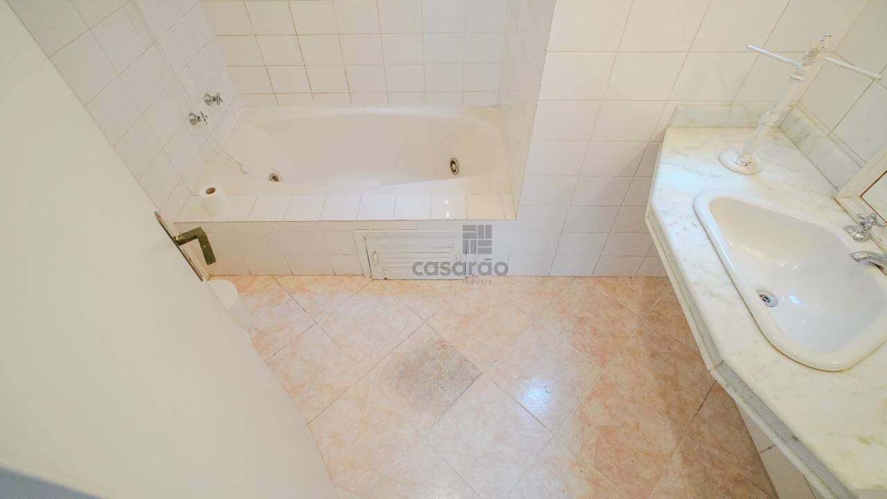nht1q8-apartamento-3-quartos-no-pelotas-banheiro-suite.jpg