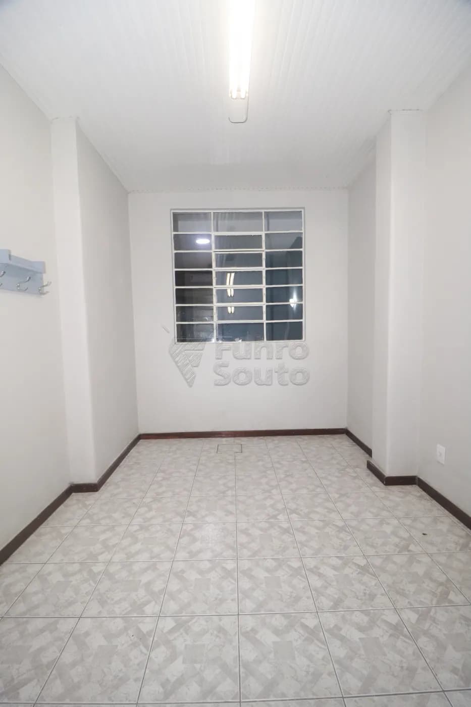 njj9ub-pelotas-comercial-casa-centro-07-07-2026_23-42-03-6a4db8fb328a0.webp