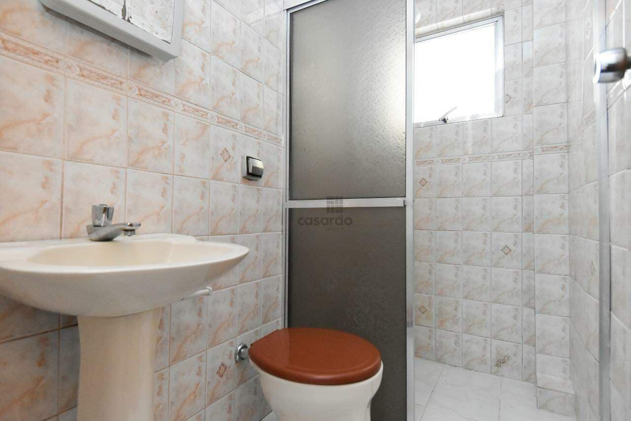 njlkzj-apartamento-2-quartos-no-pelotas-banheiro-social.jpg