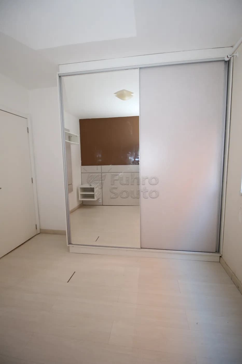 nk5xc8-pelotas-apartamento-padrao-fragata-26-03-2024_00-10-00-19.webp