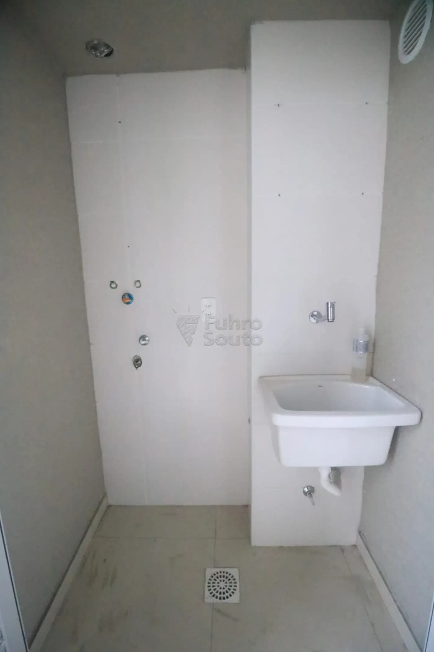 nm76m6-pelotas-apartamento-padrao-areal-24-03-2026_15-38-08-69c2da10567a8.webp