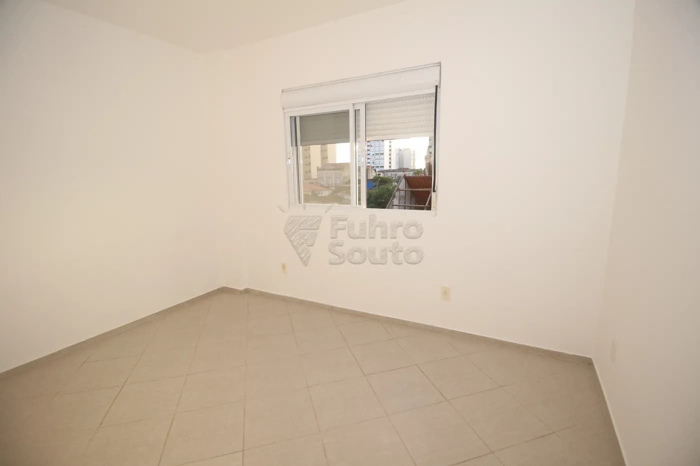 nr8yr-pelotas-apartamento-padrao-centro-30-05-2025_10-21-59-15.webp