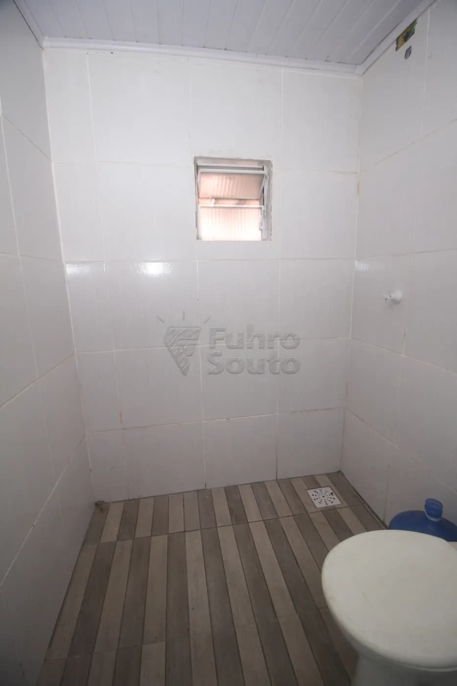 nscgxm-pelotas-casa-padrao-centro-06-11-2025_00-54-38-12.webp