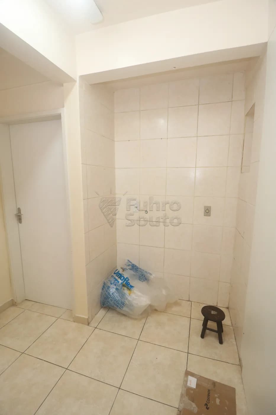 nt79c-pelotas-apartamento-fora-de-condominio-centro-06-05-2026_23-18-16-69fbf668e54a2.webp