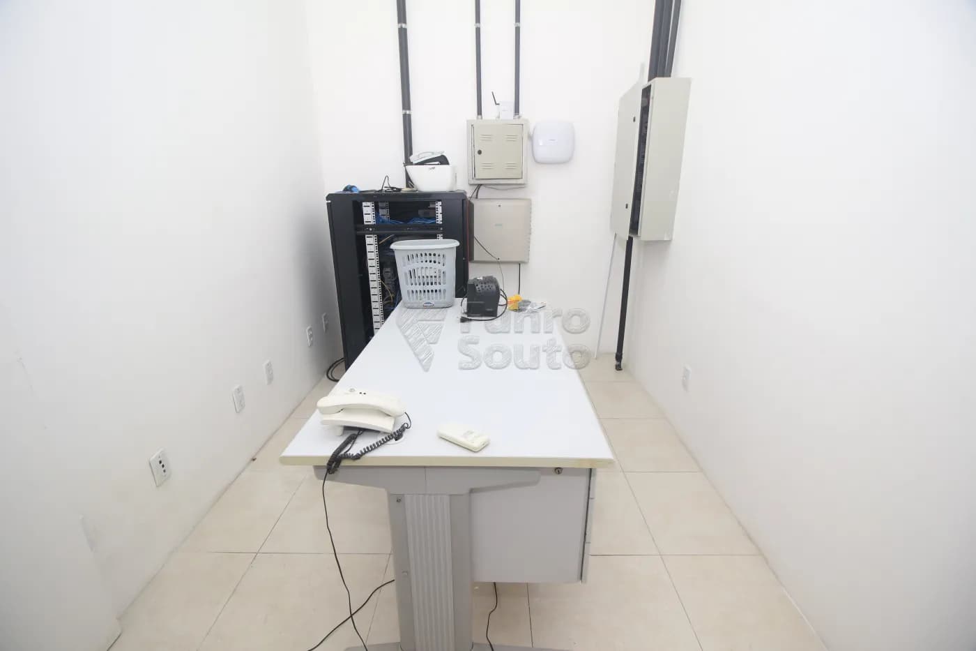 nvf13-pelotas-comercial-predio-centro-31-01-2025_00-45-28-17.webp