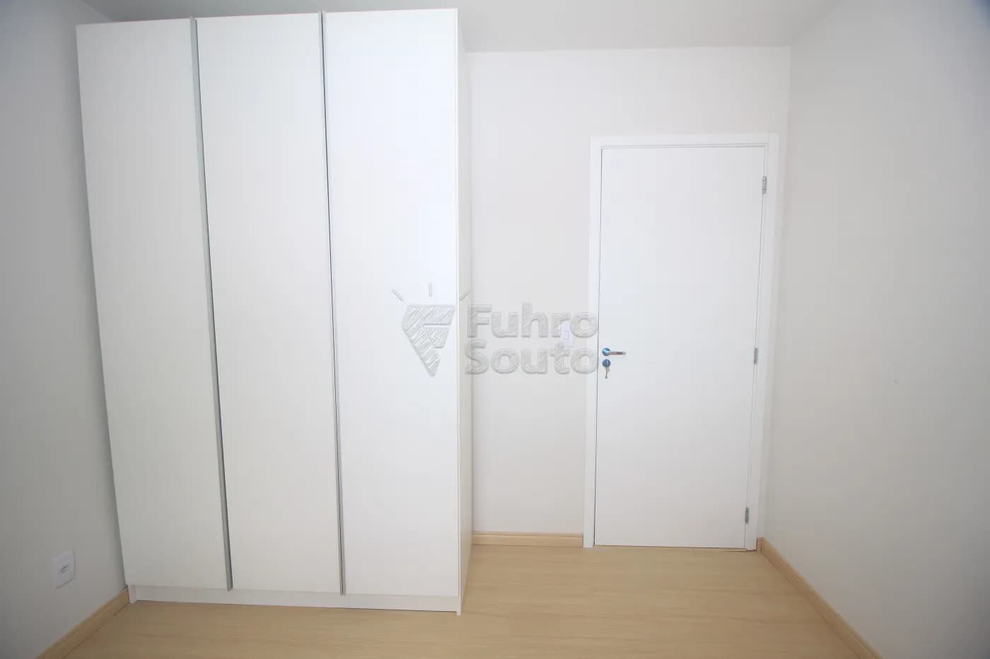 nvk84d-pelotas-apartamento-padrao-centro-20-08-2025_23-03-09-17.webp