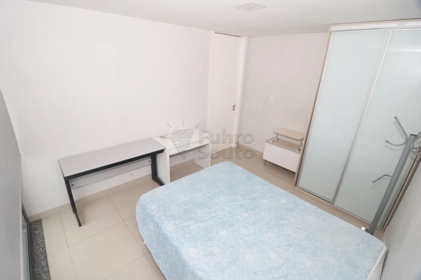 ny4j29-pelotas-apartamento-padrao-centro-08-01-2026_00-16-13-695f217d08d79.webp