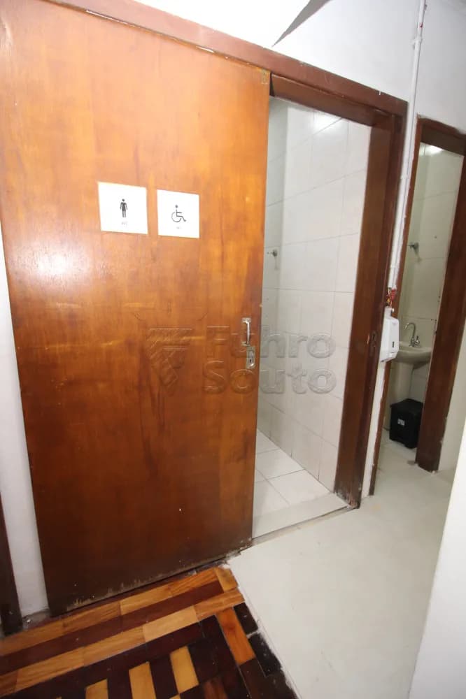 o4engk-pelotas-comercial-predio-centro-13-04-2023_00-48-34-36.webp