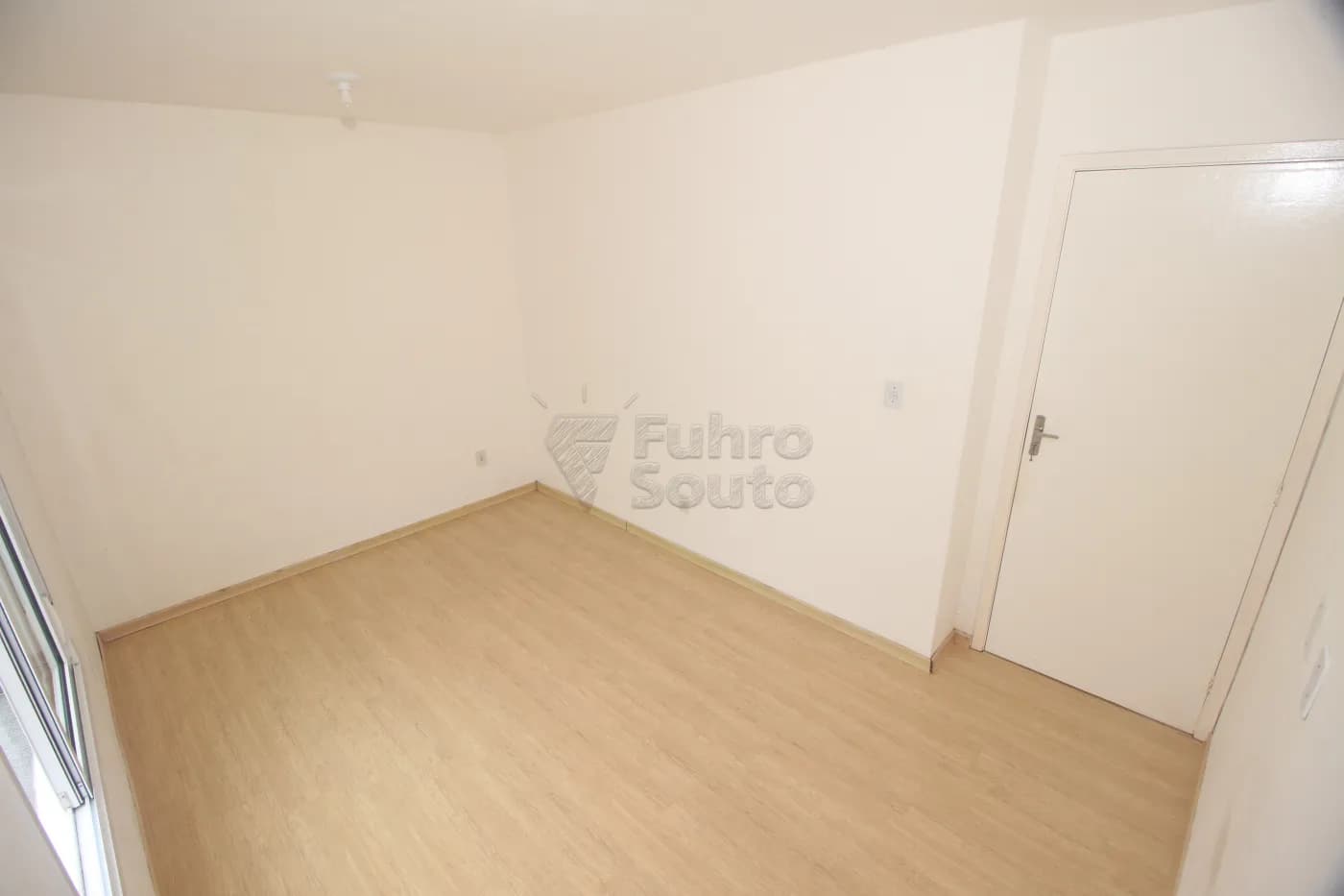 o5jh4g-pelotas-apartamento-padrao-centro-02-04-2025_08-45-23-9.webp