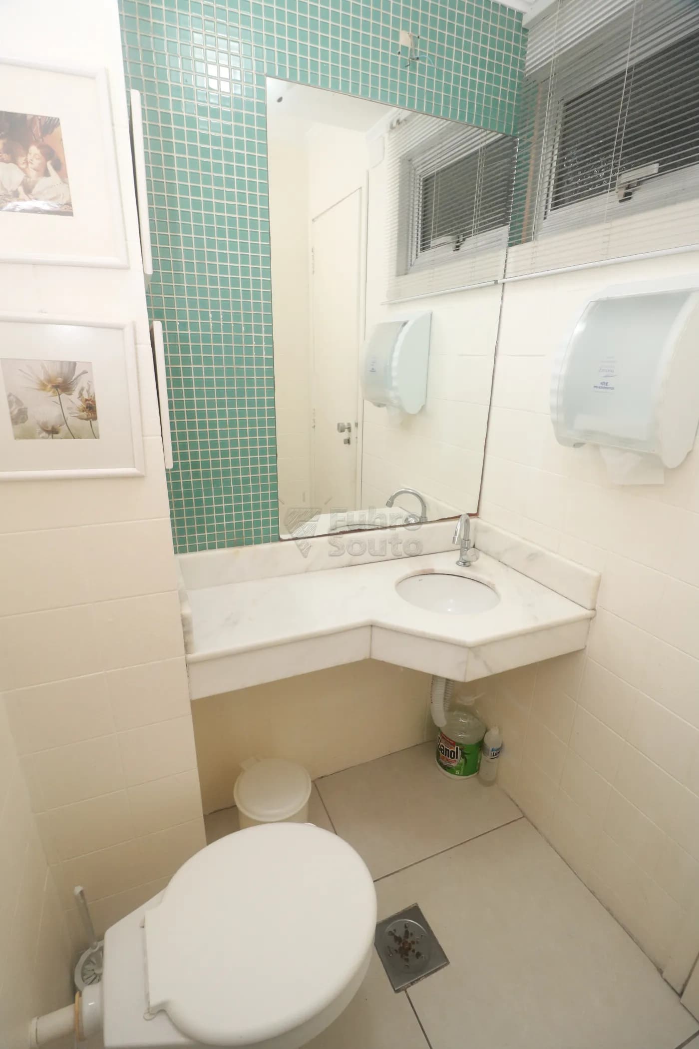 oa12t-pelotas-comercial-sala-em-condominio-centro-07-07-2026_00-06-46-6a4c6d466e05e.webp