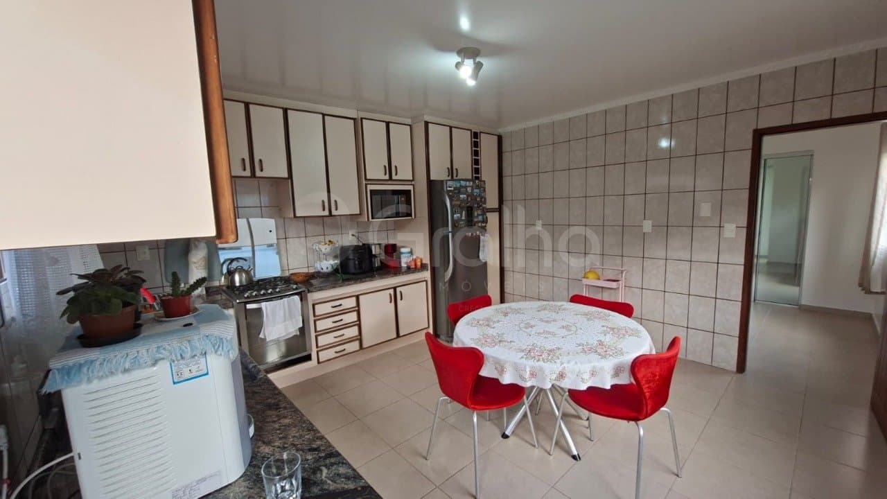 ofgjc3-ivr1Rj8W4A6Kg48s9_442336a58d1d5f17e4.jpg