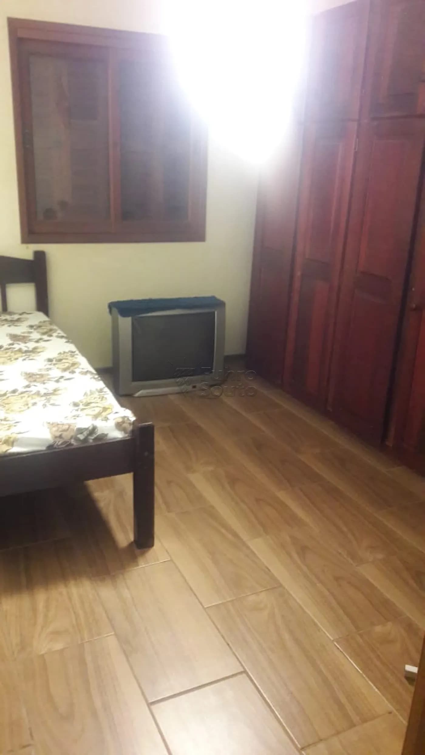 oi5w0x-pelotas-casa-padrao-tres-vendas-29-02-2024_10-06-45-19.webp