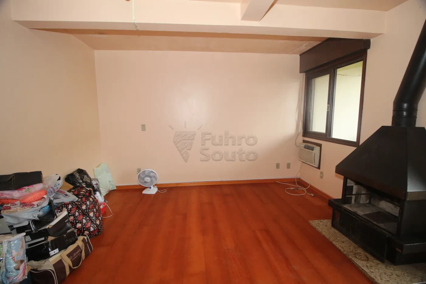 om2w8k-pelotas-apartamento-padrao-tres-vendas-08-08-2024_23-19-47-25.webp