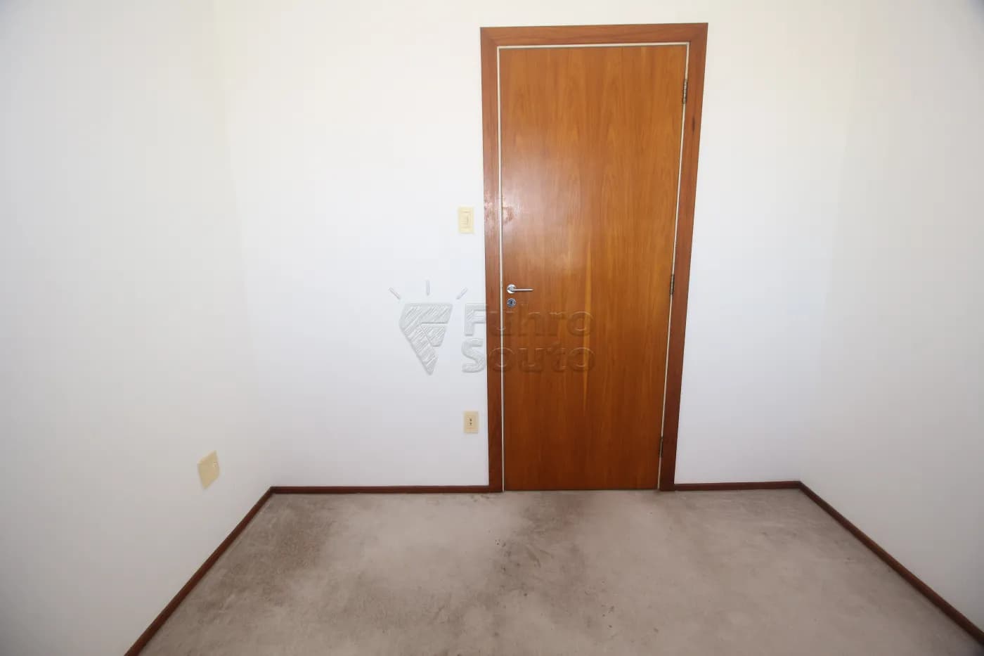 oom5mf-pelotas-apartamento-padrao-centro-12-03-2025_00-52-23-9.webp