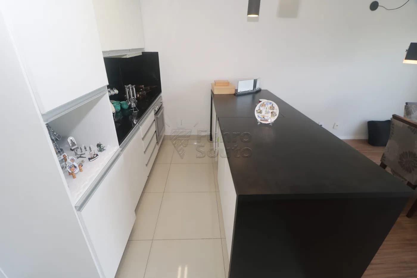 orf0kc-pelotas-apartamento-padrao-centro-31-01-2026_14-51-31-697e41236eb6b.webp