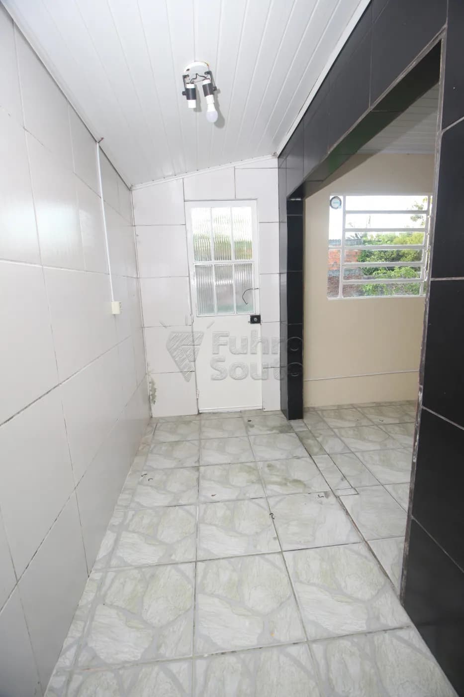 orjv4-pelotas-casa-padrao-tres-vendas-05-12-2024_00-15-39-28.webp