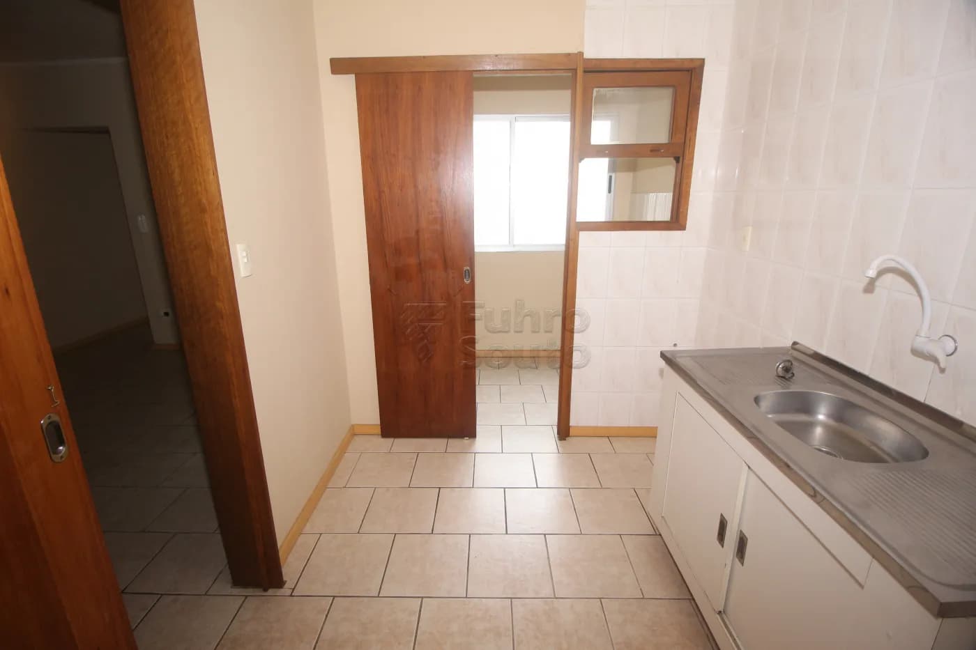 out515-pelotas-apartamento-padrao-centro-11-07-2025_01-13-42-5.webp