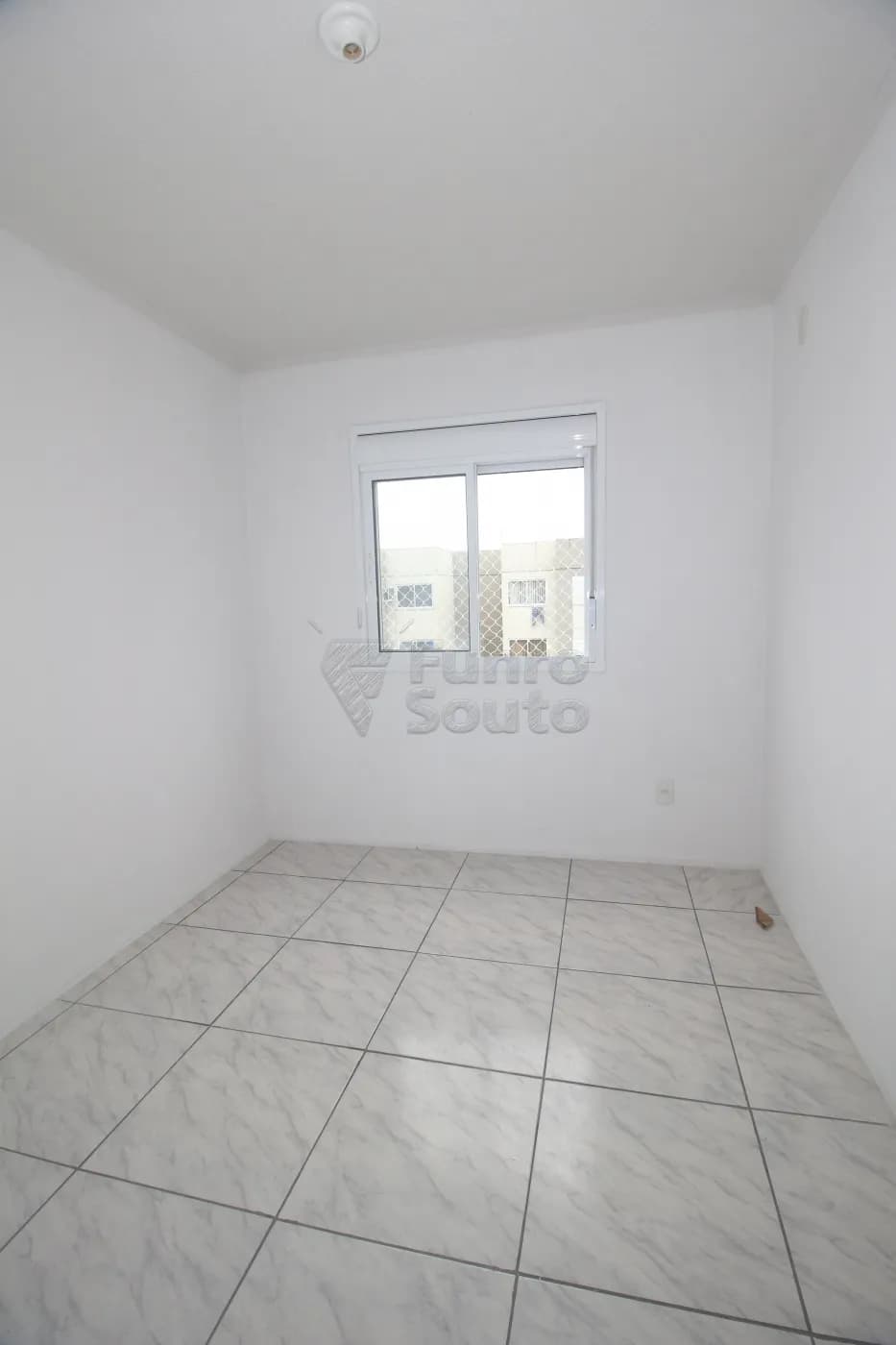 oyd7n-pelotas-apartamento-padrao-tres-vendas-29-10-2025_21-57-52-8.webp