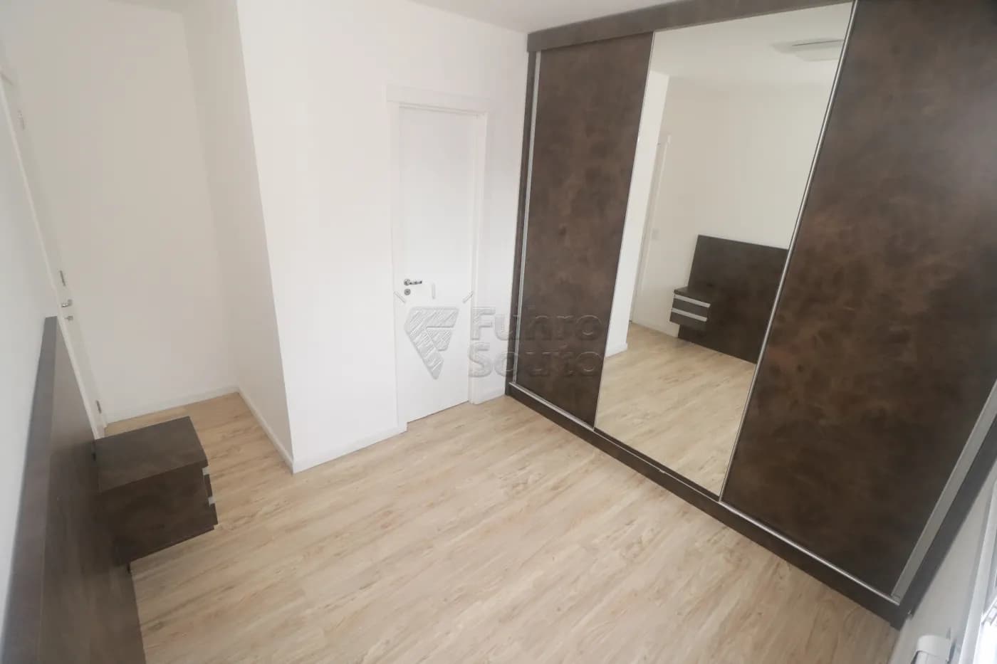 p12b7s-pelotas-apartamento-padrao-areal-18-03-2026_21-26-56-69bb42d07033b.webp