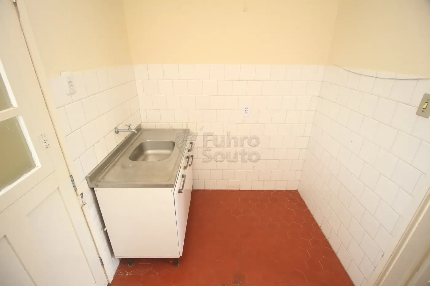 p1kevb-pelotas-apartamento-padrao-centro-04-11-2025_00-57-08-23.webp