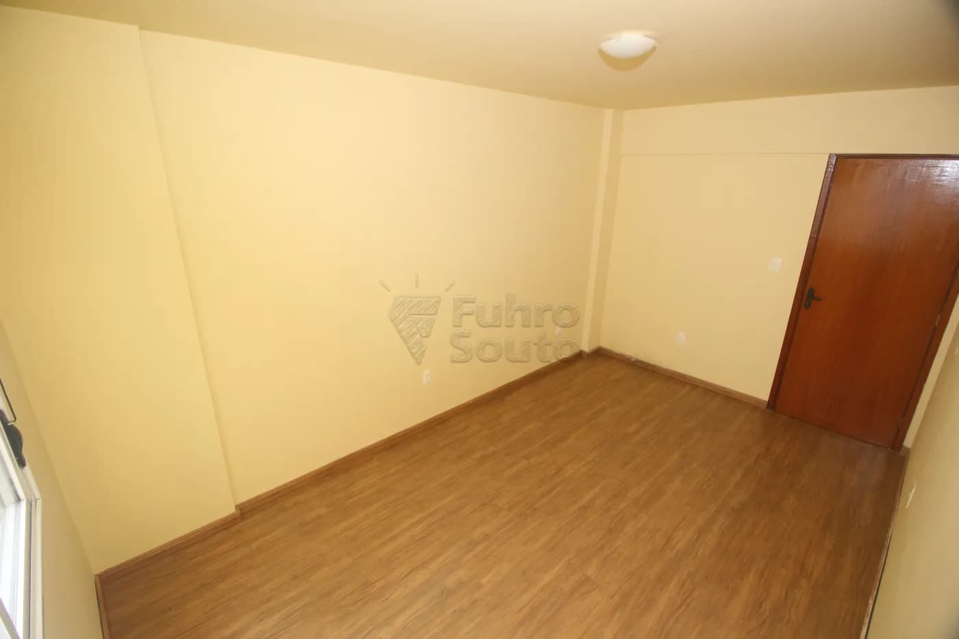 p1kii8-pelotas-apartamento-padrao-centro-28-03-2025_00-34-35-9.webp
